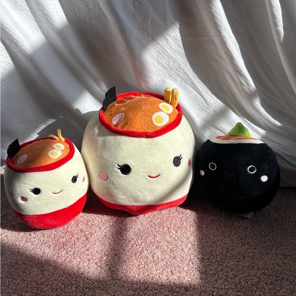 Squishmallows Sushi/Ramen Set of 3 (big ramen flipamallow)